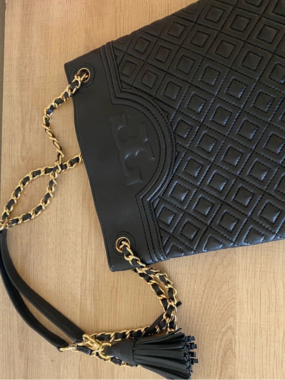 Tory Burch Fleming Shoulder Bag